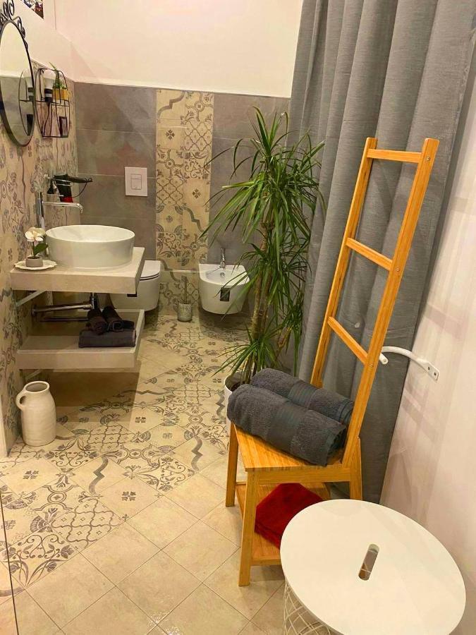 Casa Vacanza Sofa Hotel Сасари Екстериор снимка