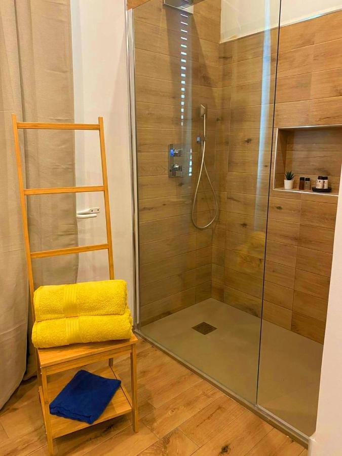Casa Vacanza Sofa Hotel Сасари Екстериор снимка