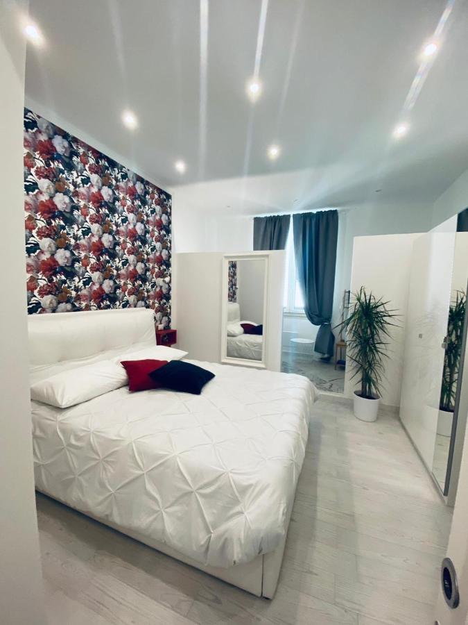 Casa Vacanza Sofa Hotel Сасари Екстериор снимка