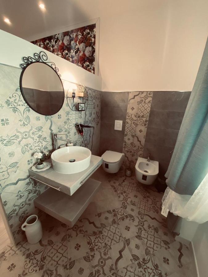 Casa Vacanza Sofa Hotel Сасари Екстериор снимка