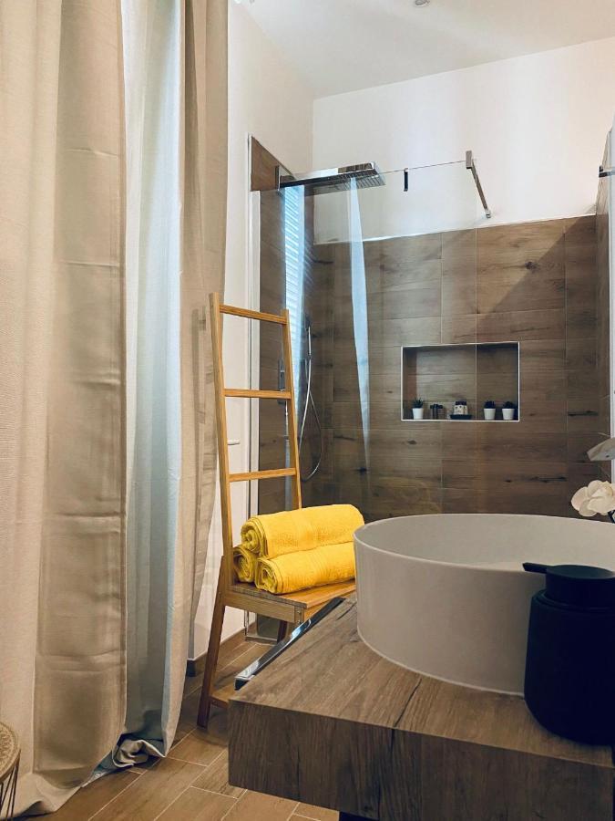 Casa Vacanza Sofa Hotel Сасари Екстериор снимка
